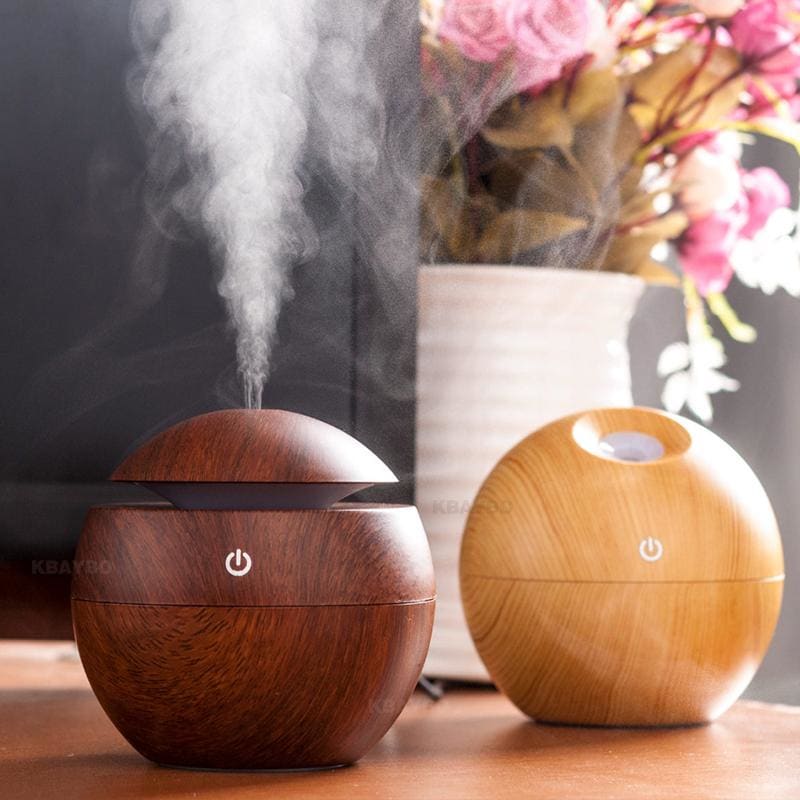 Achetez en gros Diffuseur D'huile Essentielle Personnalisé, Humidificateur  De Brume Fraîche Ultrasonique De Grain De Bois, Diffuseur Pour Les Huiles  Essentielles Vaporisateur D'air D'aromathérapie Chine et Vaporisateurs D' huile D'aromathérapie à 9.5 USD