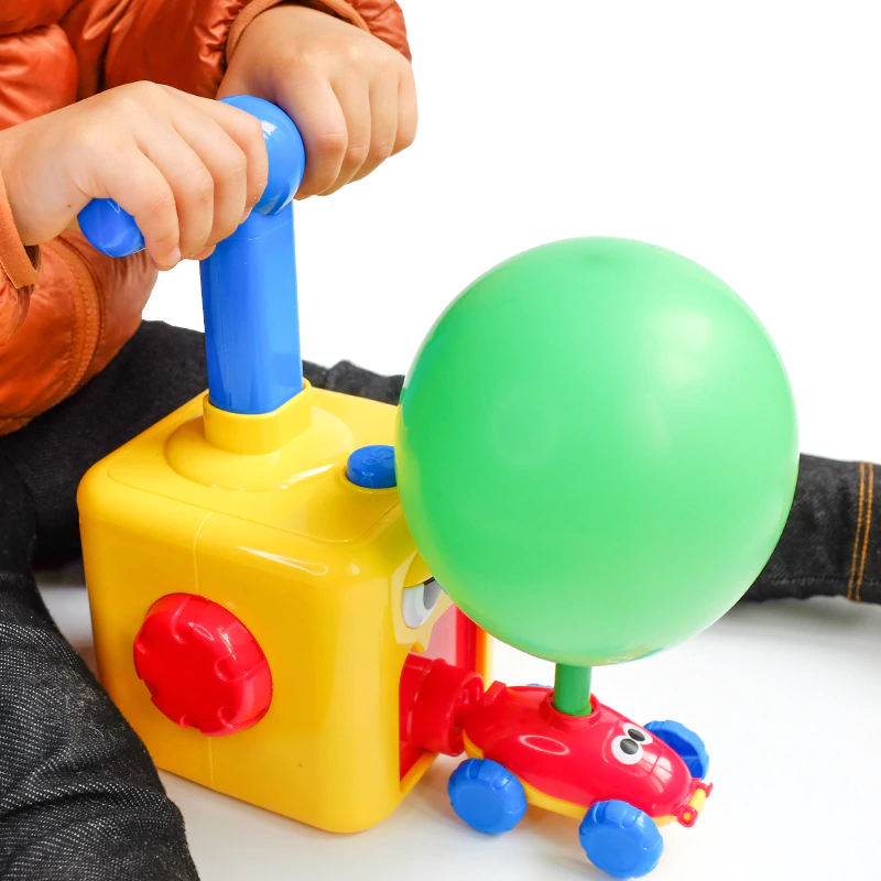 Voiture de Ballon pour Enfants, gonfleur de Ballon Manuel, Rampe Gonflable,  fusée Astronaute, 12 Ballons, Amusant, inertie, Jouets pour Enfants,  garçons et Filles Noël, Cadeaux d'anniversaire (A) : : Jeux et  Jouets