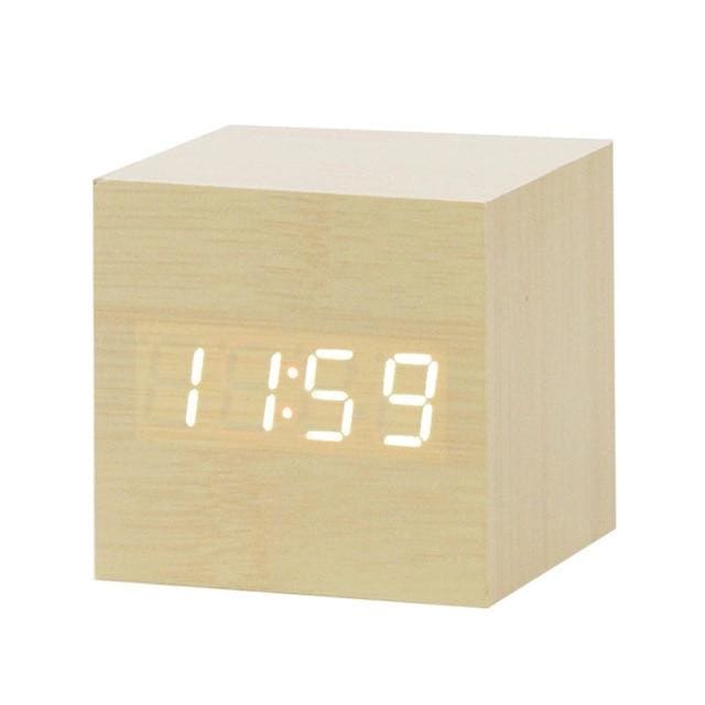 Réveil en Bois à Affichage Led et Contrôle Sonore Heure